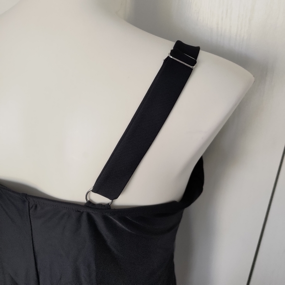 Black One-Piece Swimsuit size 3X NWT - Picture 5 of 5